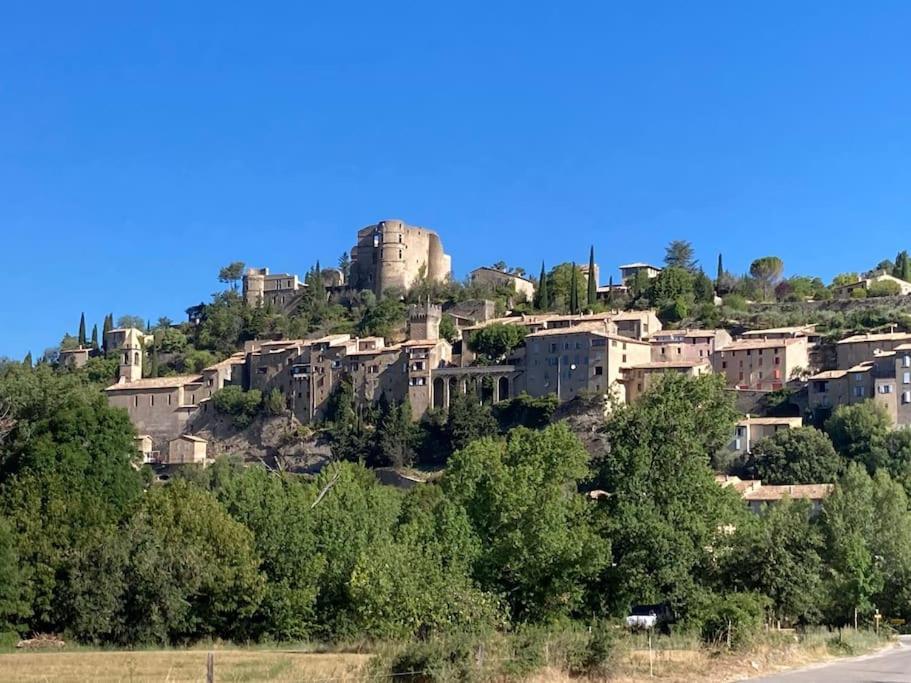 La Vue Est Belle Appartement Montbrun-les-Bains Buitenkant foto